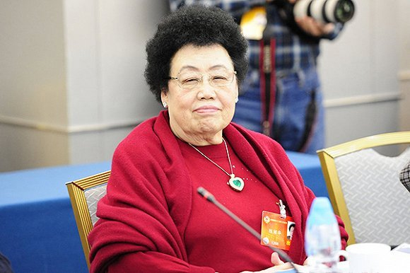 Tin tức - Sự nghiệp lẫy lừng và hôn nhân viên mãn với “Đường Tăng” của nữ tỷ phú quyền lực bậc nhất Trung Quốc