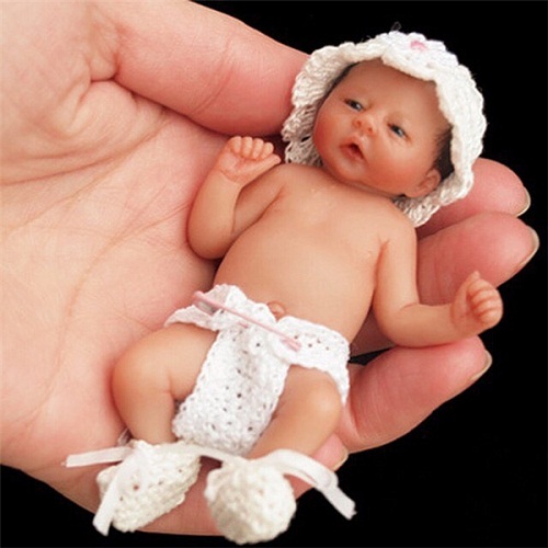 Đời sống - Ngỡ ngàng trước hình ảnh những em bé sơ sinh nhỏ hơn cả bàn tay siêu đáng yêu (Hình 5).