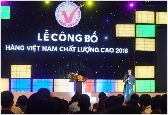 Truyền thông - Thương hiệu - Taka liên tiếp đạt “Chứng nhận hàng Việt Nam chất lượng cao 2018”