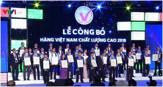 Truyền thông - Thương hiệu - Taka liên tiếp đạt “Chứng nhận hàng Việt Nam chất lượng cao 2018” (Hình 2).