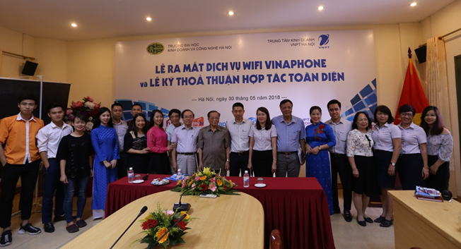 Giáo dục pháp luật - Lễ ra mắt dịch vụ Wifi Vinaphone và Lễ ký thỏa thuận hợp tác giữa VNPT và ĐH Kinh doanh & Công nghệ Hà Nội
