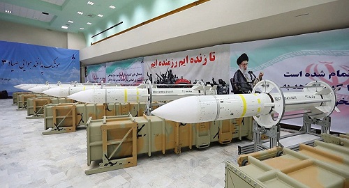 Tin thế giới - Iran tuyên bố sở hữu tên lửa đạn đạo đủ khả năng tấn công Mỹ 