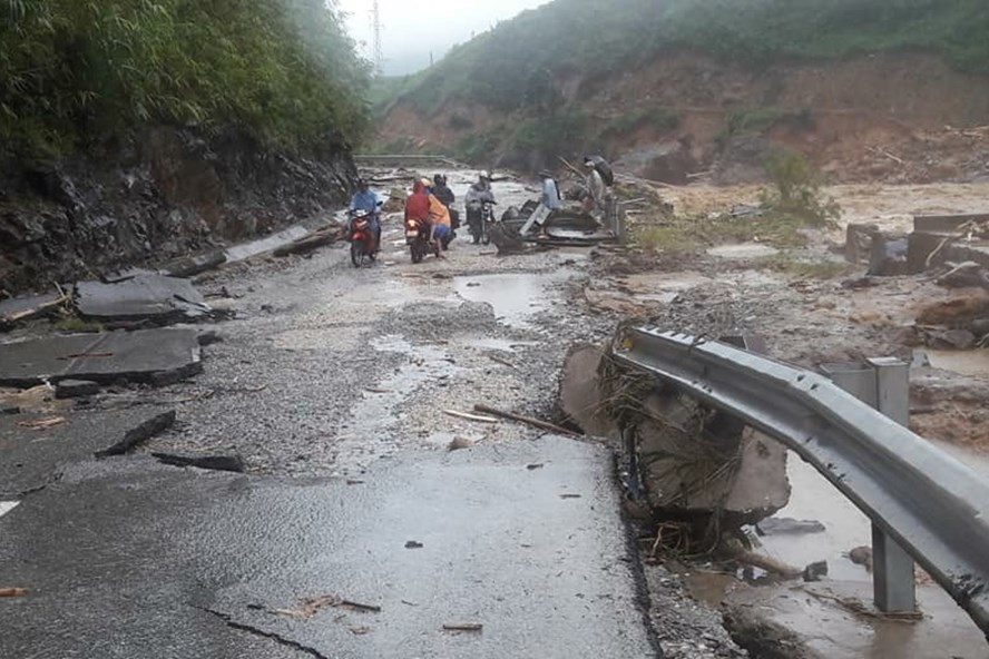 Lũ quét ở Lai Châu: 5 thương vong, thiệt hại 20 tỷ đồng - Ảnh 1