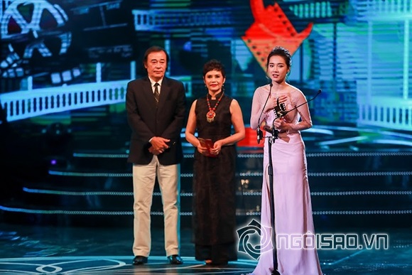 Tin tức - Nhã Phương giành giải nữ chính xuất sắc tại Cánh diều 2017 (Hình 2).