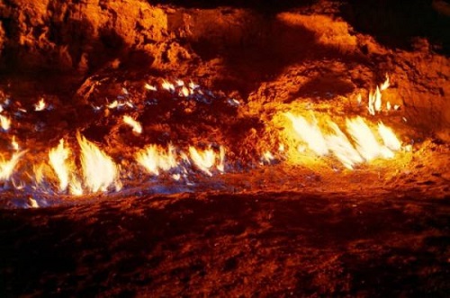 Tin thế giới - Câu chuyện đằng sau “vùng đất lửa” cháy suốt 2000 năm