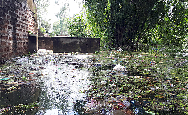 Đời sống - Người dân ngoại thành Hà Nội bị bủa vây trong 'lũ rác' (Hình 11).