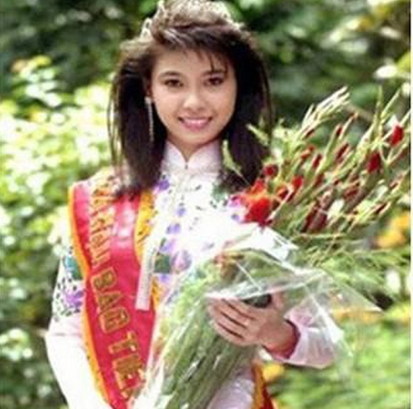 Chuyện làng sao - Hoa hậu trẻ nhất lịch sử Hà Kiều Anh: 16 tuổi chạm đỉnh cao, thanh xuân bão giông và hạnh phúc viên mãn tuổi trung niên