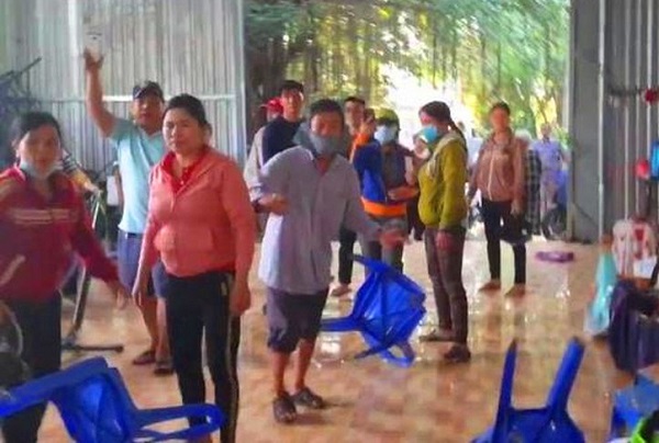 Tin trong nước - Diễn biến bất ngờ vụ 50 người 'đại náo' 'tịnh thất Bồng Lai' đòi con gái (Hình 2).