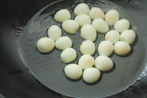 Ăn - Chơi - Trứng cút chế biến thế này chỉ mất 15 phút mà ăn siêu ngon (Hình 3).