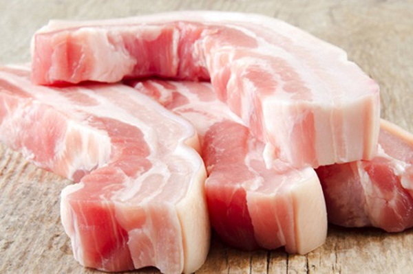 Đời sống - 11 thực phẩm là 'khắc tinh' của thịt lợn, thèm mấy cũng không được ăn chung kẻo rước độc vào người