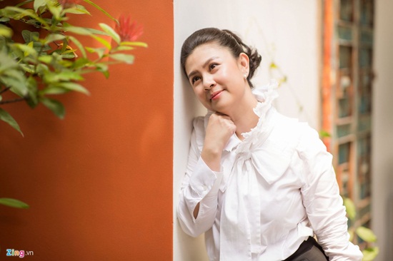 Giải trí - Nhan sắc khó lu mờ của diễn viên Kim Thư dù vất bả bán xôi sau 7 năm ly hôn (Hình 4).