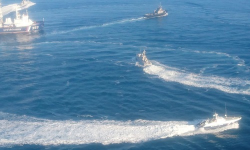 Tin thế giới - Video: Tàu chiến Nga đâm thẳng vào tàu Ukraine, phản đối xâm phạm lãnh hải