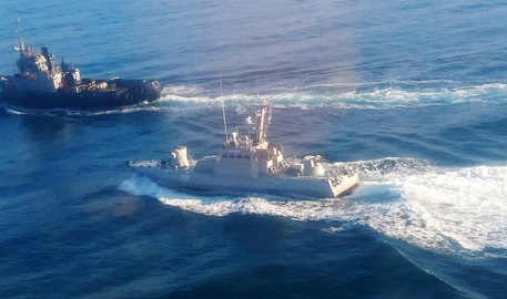 Tin thế giới - Truy bắt tàu chiến ở Biển Đen: Ukraine cảnh báo 'chiến tranh toàn diện' với Nga