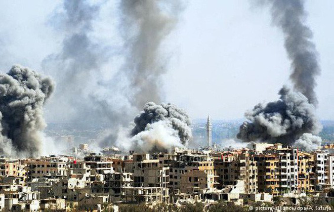 Tin thế giới - Idlib bùng cháy: Syria nã hỏa lực dữ dội nhằm vào các hang ổ của quân khủng bố (Hình 2).