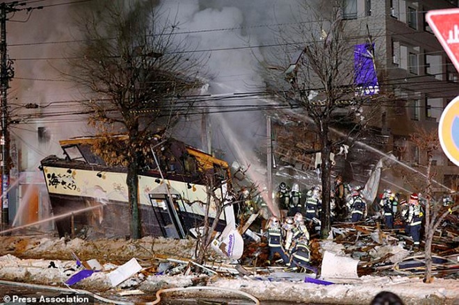 Tin thế giới - Xác định nguyên nhân ban đầu vụ nổ nhà hàng Nhật Bản, ít nhất 42 người bị thương (Hình 4).