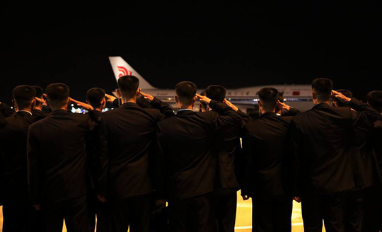 Tin thế giới - Kết thúc thượng đỉnh Mỹ-Triều, ông Kim Jong-un rời Singapore ngay trong đêm (Hình 10).