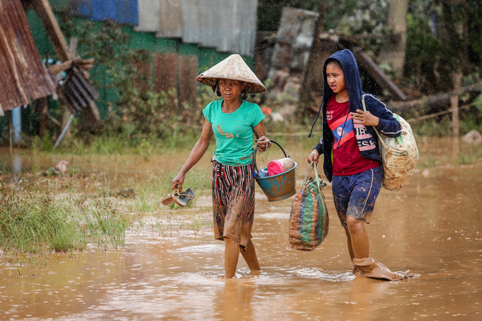 Tin thế giới - Xót xa cuộc sống người dân Lào sau vỡ đập: Thiếu lương thực, thiếu cả quan tài (Hình 9).