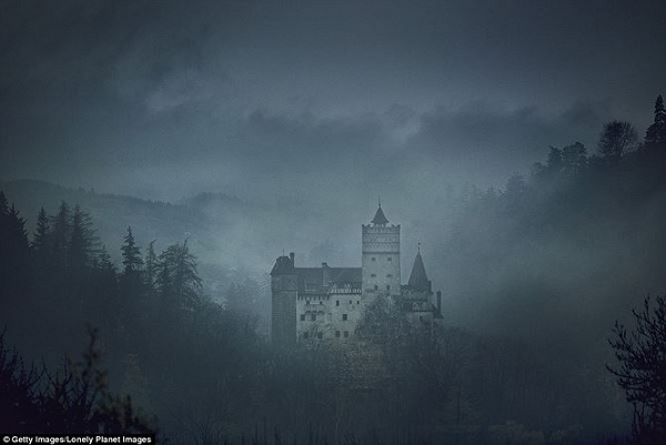 Tin thế giới - Khám phá lâu đài có thật của bá tước Dracula: Viên ngọc huyền bí tại Rumani