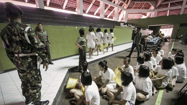Tin thế giới - Ám ảnh câu chuyện khám trinh tiết khi nhập ngũ tại Indonesia