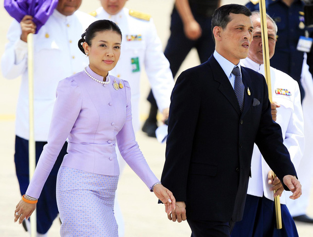 Tin thế giới - Hé lộ hoàng loạt bi kịch và sóng gió nơi hậu cung hoàng gia Thái Lan (Hình 4).