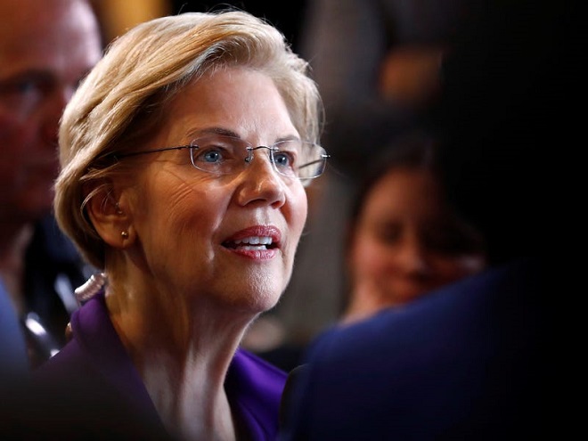 Tin thế giới - Nữ ứng viên tổng thống Mỹ Warren chỉ trích tỷ phú Bloomberg mua chuộc cuộc bầu cử