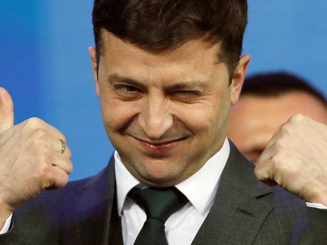 Tin thế giới - Diễn viên hài vừa thắng cử tổng thống Ukraine bị điều tra do vi phạm luật bầu cử