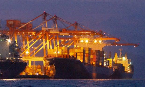 Tin thế giới - Philippines điều tàu chở hàng mang 69 container rác trả về cho Canada
