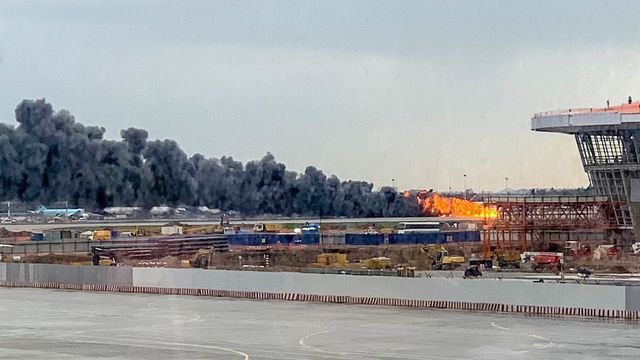 Tin thế giới - Xác định nguyên nhân ban đầu khiến máy bay Nga bốc cháy làm 41 người chết