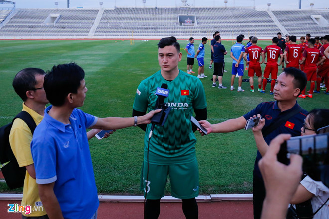 Bóng đá - Đặng Văn Lâm sẵn sàng tiết lộ thông tin về các cầu thủ Thái Lan?