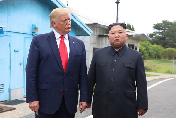Tin thế giới - Tổng thống Trump gia hạn trừng phạt Triều Tiên thêm một năm