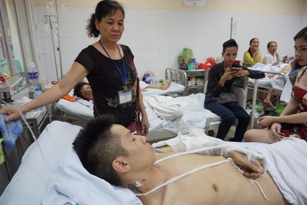 Tin tức - Khởi tố vụ án nam thanh niên bị truy sát phải cưa chân ở Phú Thọ