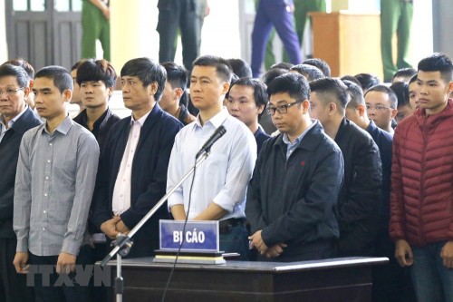 Tin tức - Hai 'cánh tay đắc lực' của Phan Sào Nam vắng mặt trong phiên tòa xét xử đường dây đánh bạc nghìn tỷ là ai?