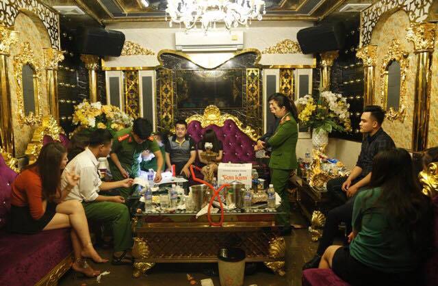 Tin tức - Vụ cán bộ ngân hàng, giáo viên dùng ma túy ở Hà Tĩnh: Phòng GD huyện Hương Khê lên tiếng