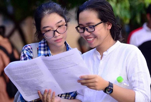 Tin tức - Trường THPT đầu tiên tại Hà Nội công bố điểm chuẩn