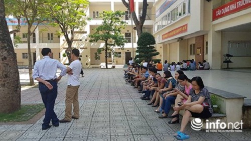 Tin tức - Hà Nội: Gần 95.000 thí sinh làm thủ tục dự thi vào lớp 10 sáng nay (6/6) (Hình 2).