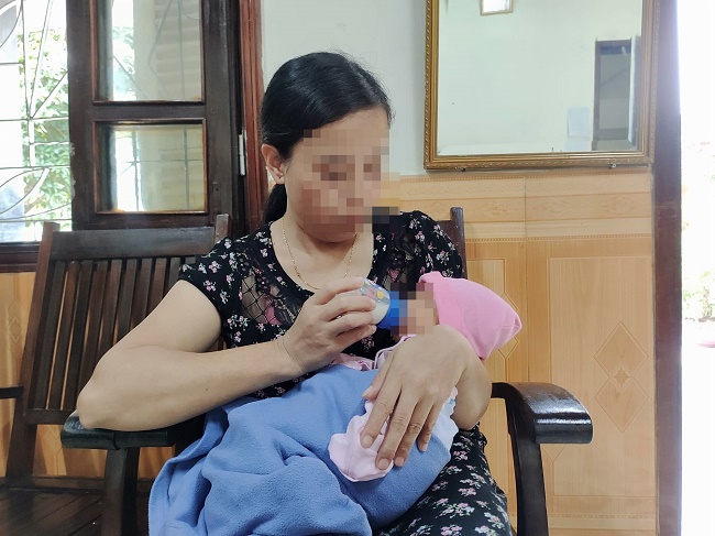Tin trong nước - Nghệ An: Bé gái 2 ngày tuổi bị bỏ rơi trước cổng làng trẻ em SOS cùng bức tâm thư