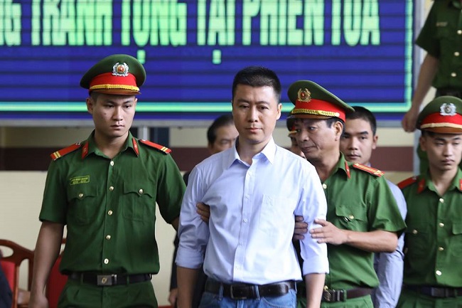Pháp luật - Tuyên án vụ đánh bạc nghìn tỷ: Y án sơ thẩm đối với Phan Sào Nam và Nguyễn Văn Dương (Hình 2).