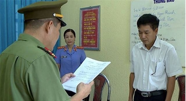 Tin trong nước - Vụ gian lận điểm thi THPT quốc gia ở Sơn La: Đề nghị truy tố 8 bị can (Hình 2).