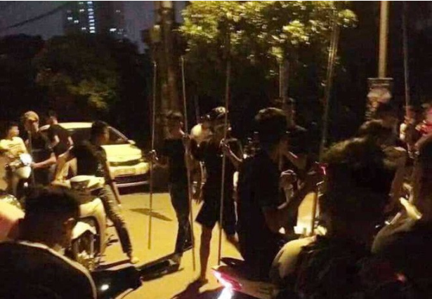 Tin trong nước - Vụ hơn 20 nam thanh niên hỗn chiến ở Thanh Hóa: Bắt 2 đối tượng nghi cầm đầu