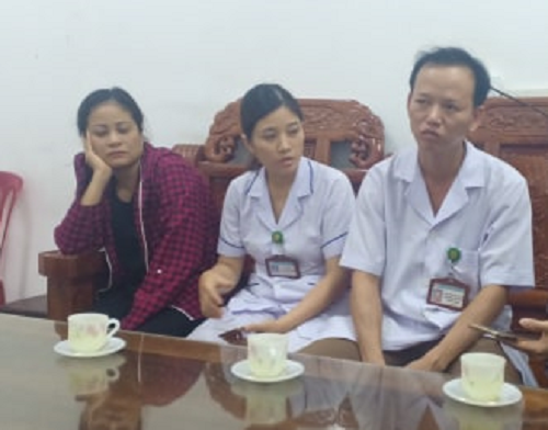 Tin trong nước - Vụ bé sơ sinh tử vong có vết đứt trên cổ ở Hà Tĩnh: Đình chỉ bác sỹ khoa Răng - Hàm - Mặt