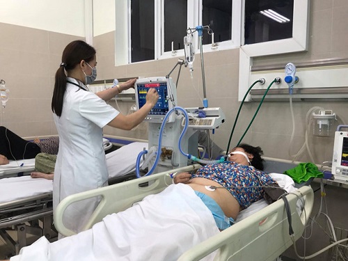 Tin tức - Hà Nội: Người phụ nữ đột quỵ do nắng nóng