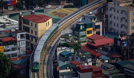 Tin tức - Chùm ảnh: Tàu đường sắt trên cao lao vun vút từ ga Cát Linh tới Yên Nghĩa