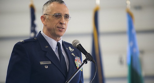 Tin thế giới - Đại tá Mỹ mất chức vì sử dụng tiêm kích F-16 đi gặp người tình