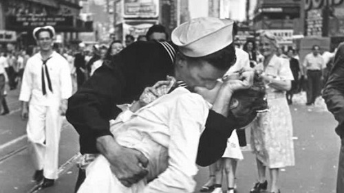 Tin thế giới - Người thuỷ thủ trong bức ảnh kinh điển 'Nụ hôn ở quảng trường Thời đại' qua đời