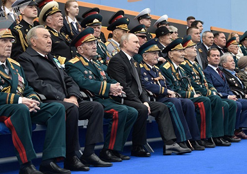 Tin thế giới - Chùm ảnh 13.000 binh sĩ Nga duyệt binh hoành tráng kỷ niệm Ngày Chiến thắng (Hình 10).