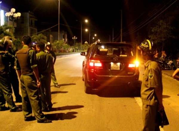 Tin tức - Hà Nội: Súng nổ trước cổng bến xe Mỹ Đình vì mâu thuẫn
