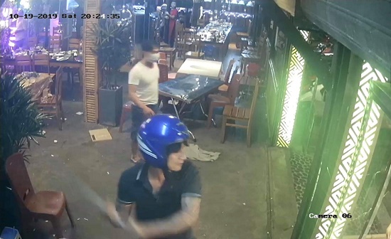 Pháp luật - Đà Nẵng: Truy bắt nhóm côn đồ bịt mặt xông vào nhà hàng đập phá