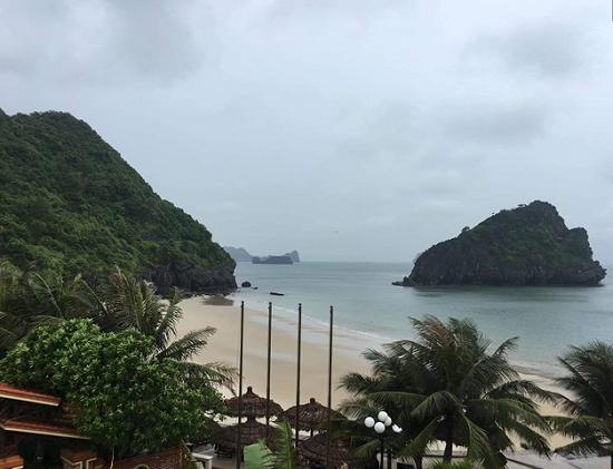 Tin trong nước - Hơn 500 khách du lịch lưu trú tại đảo Cát Bà, trải nghiệm bão