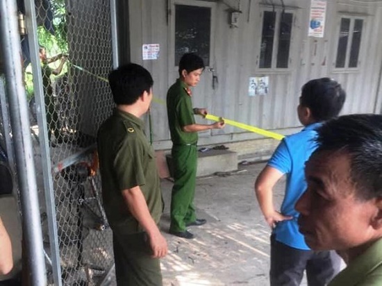 Tin trong nước - Hà Nội: Nghi án chồng tẩm xăng đốt vợ rồi tự thiêu trong thùng container