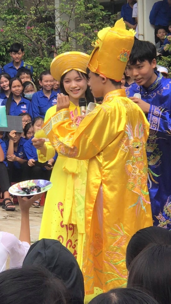 Chuyện học đường - Sở hữu nhan sắc trong veo, 10X Bắc Giang được ví như 'nữ chính ngôn tình học đường' (Hình 8).